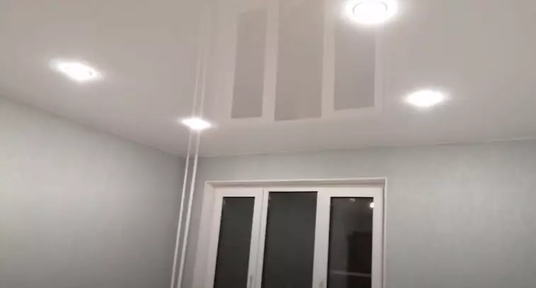 Нижнекамск, проспект Строителей, 30, фото 1